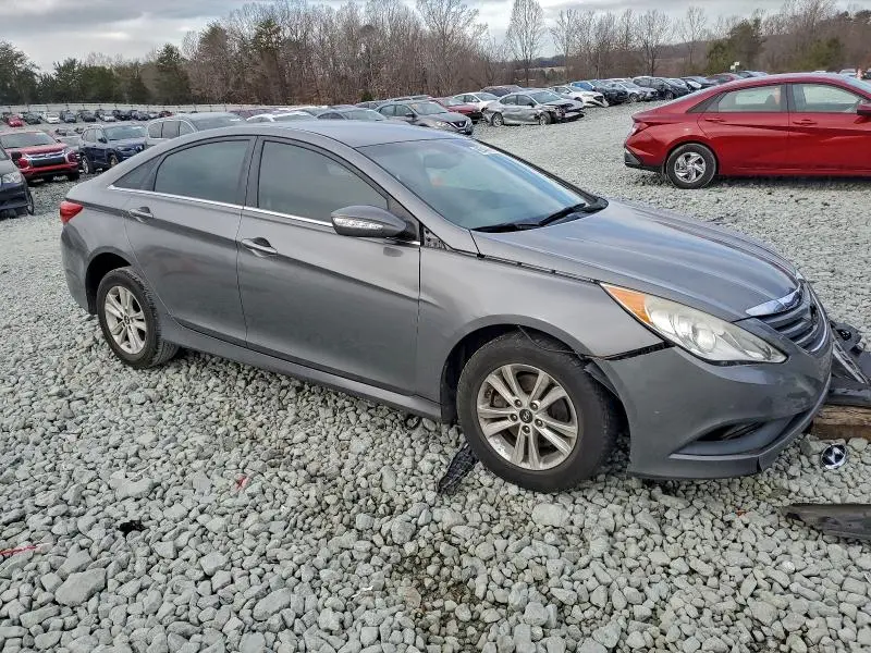 2014 HYUNDAI SONATA GLS  