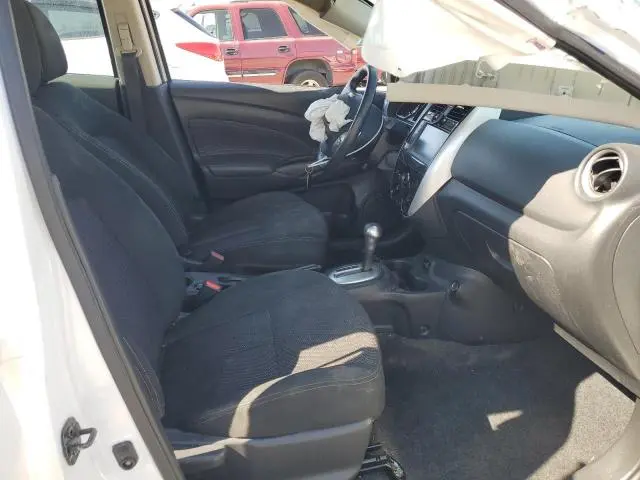 2019 NISSAN VERSA S  