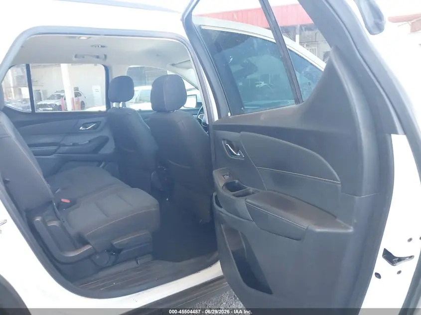 2021 CHEVROLET TRAVERSE FWD LT CLOTH
