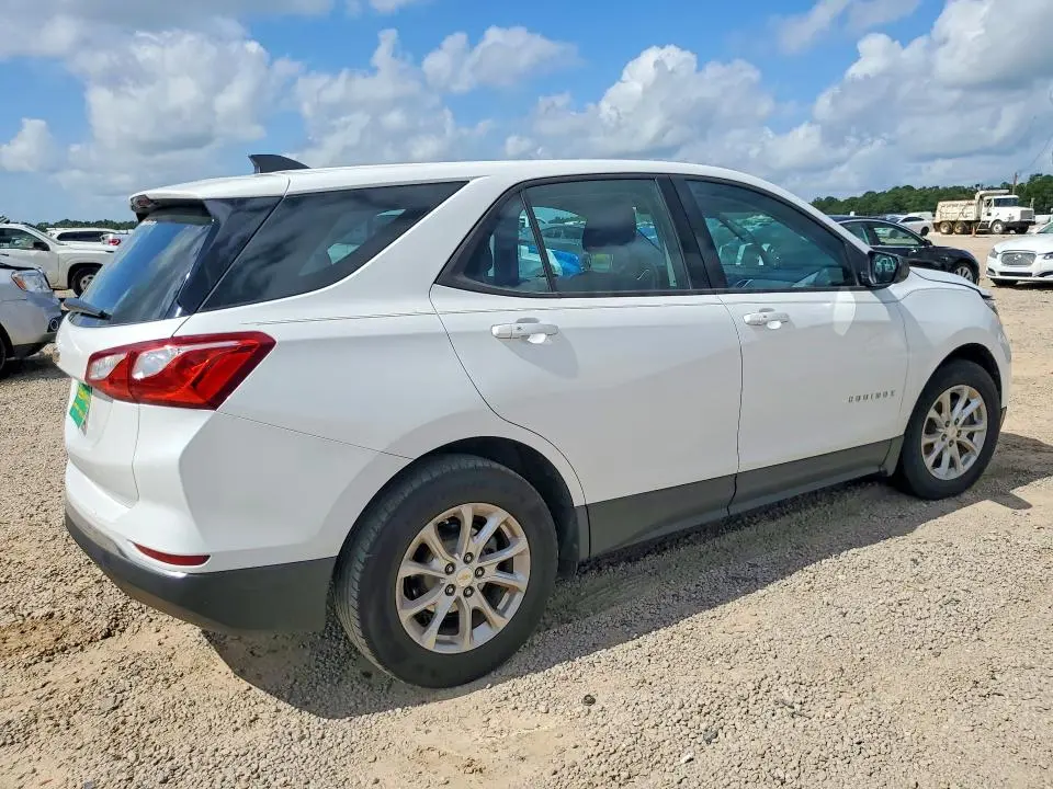 2018 CHEVROLET EQUINOX LS  
