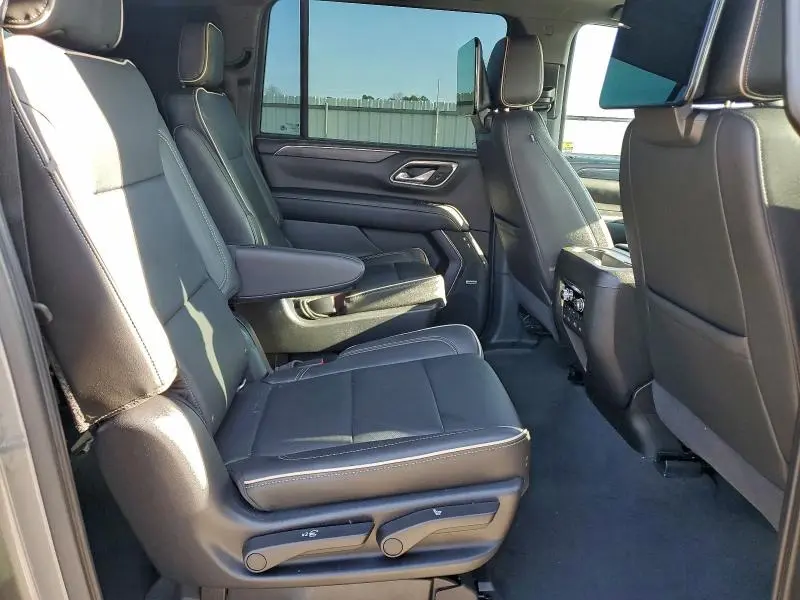2021 GMC YUKON XL K1500 SLT  