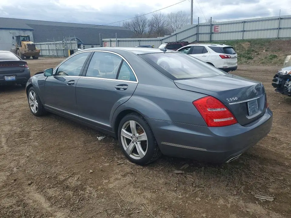 2011 MERCEDES-BENZ S 550  