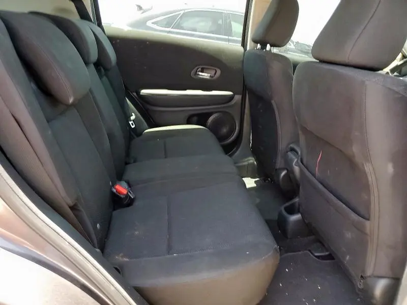 2016 HONDA HR-V LX  