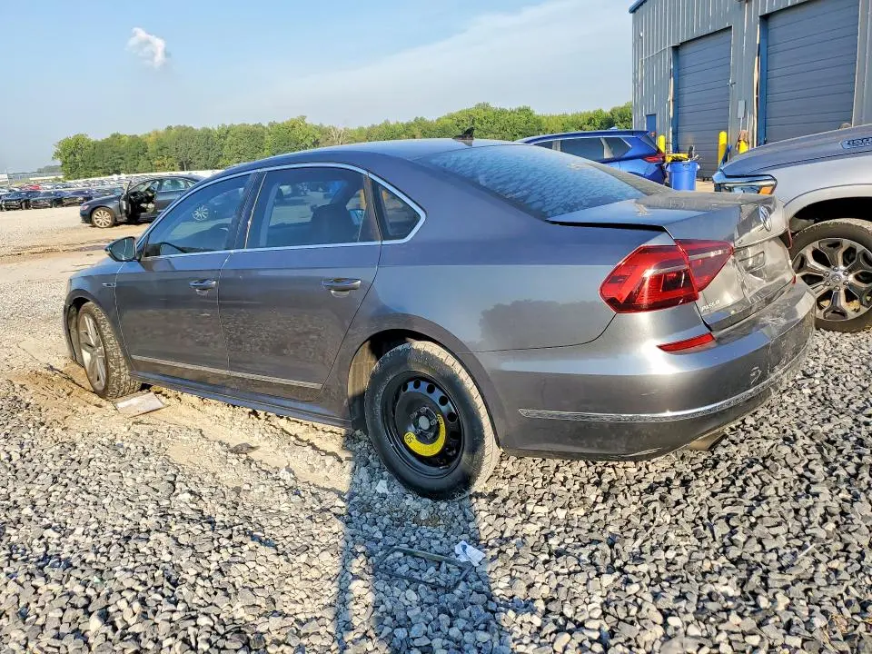 2017 VOLKSWAGEN PASSAT R-LINE  