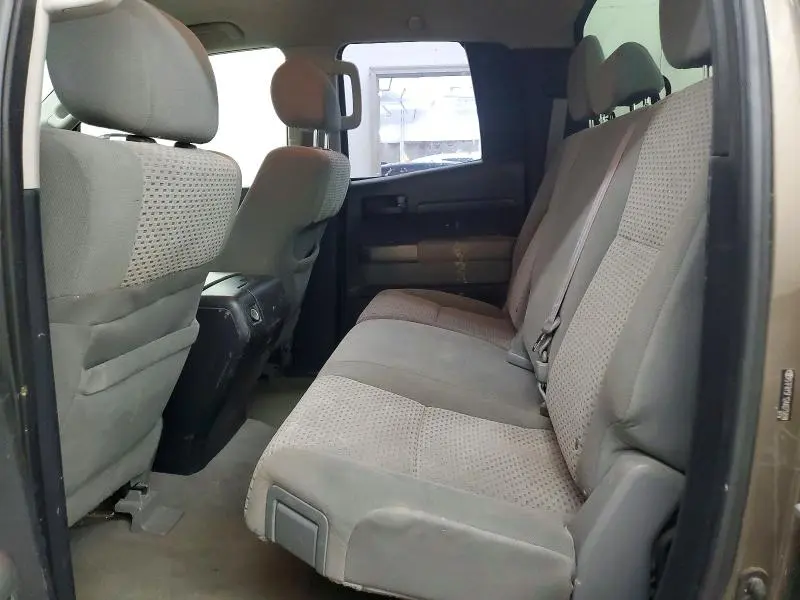2010 TOYOTA TUNDRA DOUBLE CAB SR5  