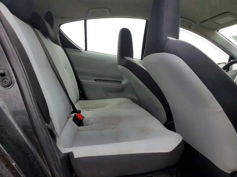 2012 TOYOTA PRIUS C ONE  