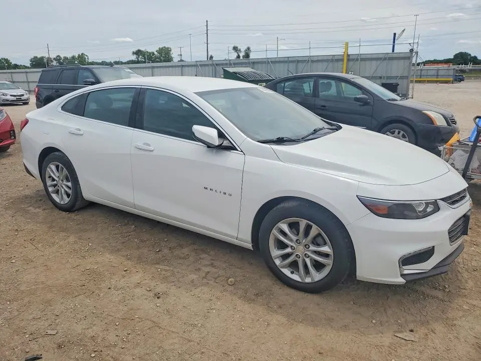 2017 CHEVROLET MALIBU LT  