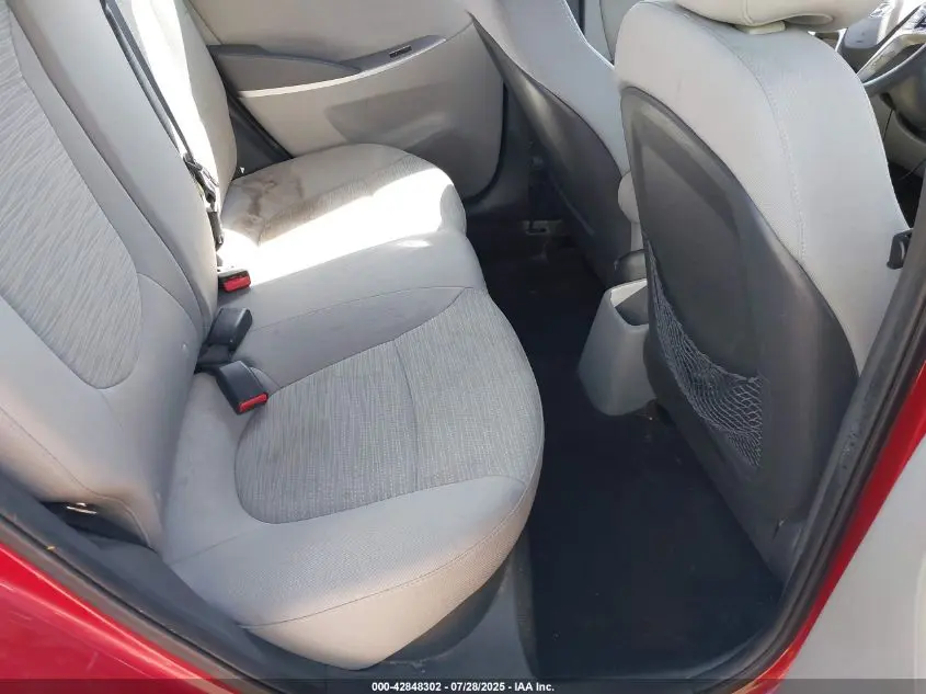 2016 HYUNDAI ACCENT SE