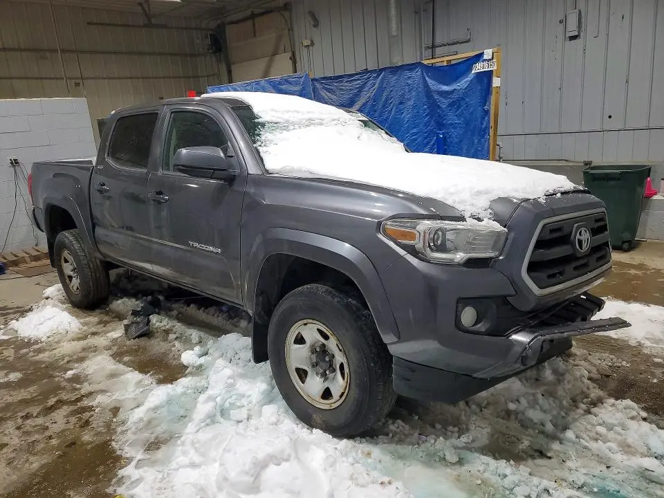 2017 TOYOTA TACOMA DOUBLE CAB  