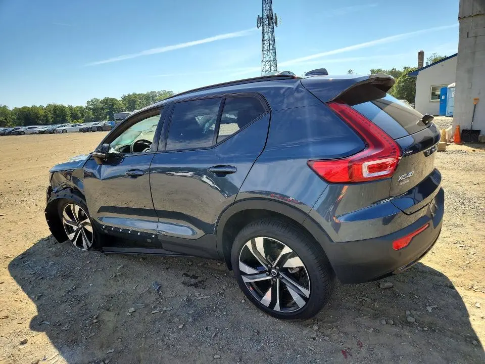 2026 VOLVO XC40 ULTRA  