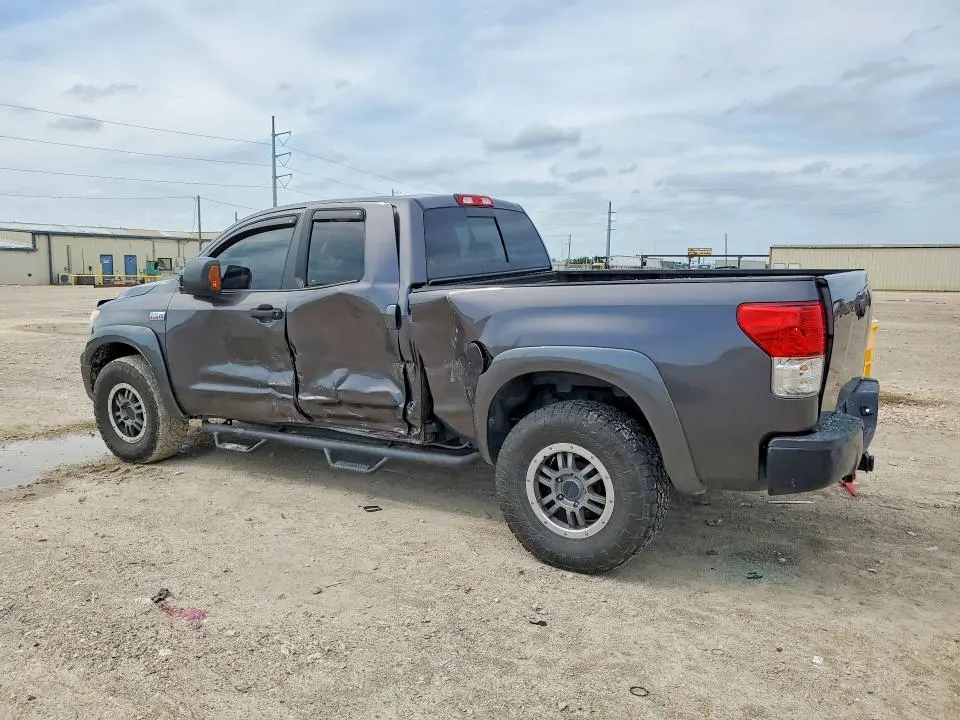 2013 TOYOTA TUNDRA DOUBLE CAB SR5  