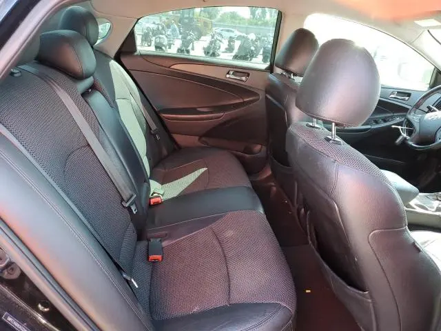 2012 HYUNDAI SONATA SE  