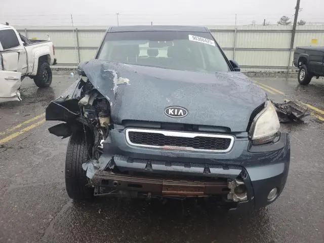 2011 KIA SOUL +  