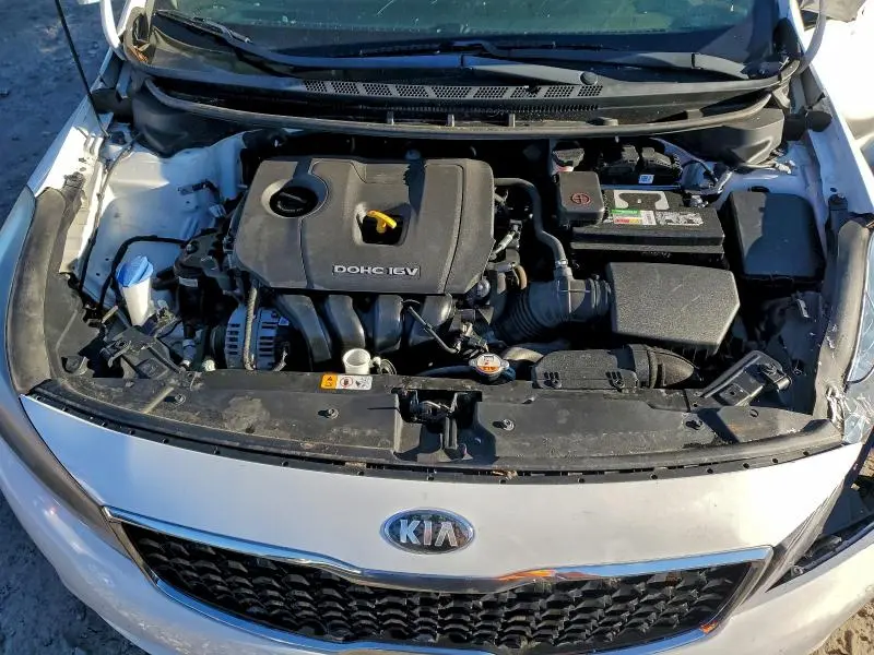 2018 KIA FORTE LX  