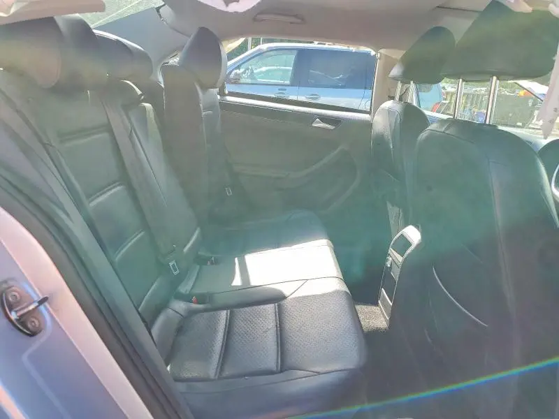 2015 VOLKSWAGEN JETTA TDI  