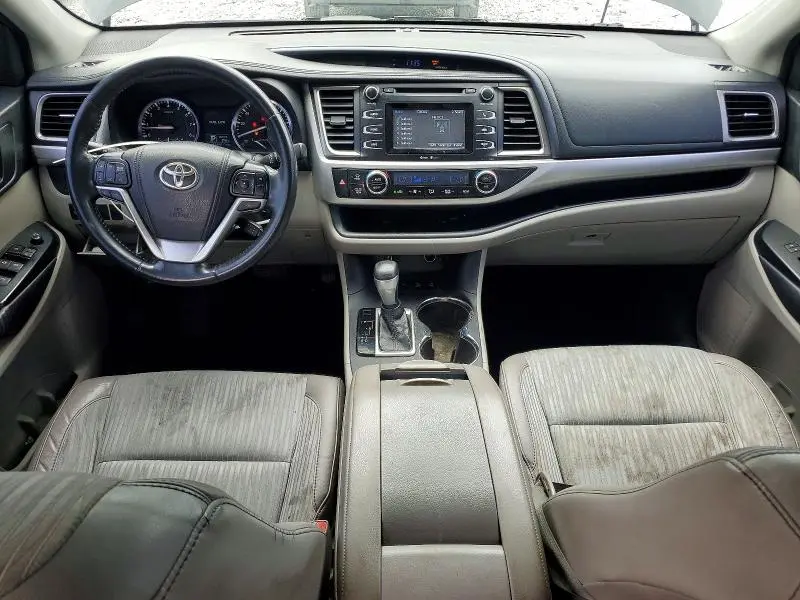 2014 TOYOTA HIGHLANDER LE PLUS  