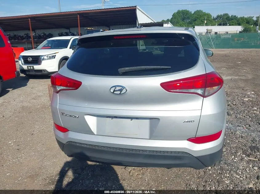 2018 HYUNDAI TUCSON SE