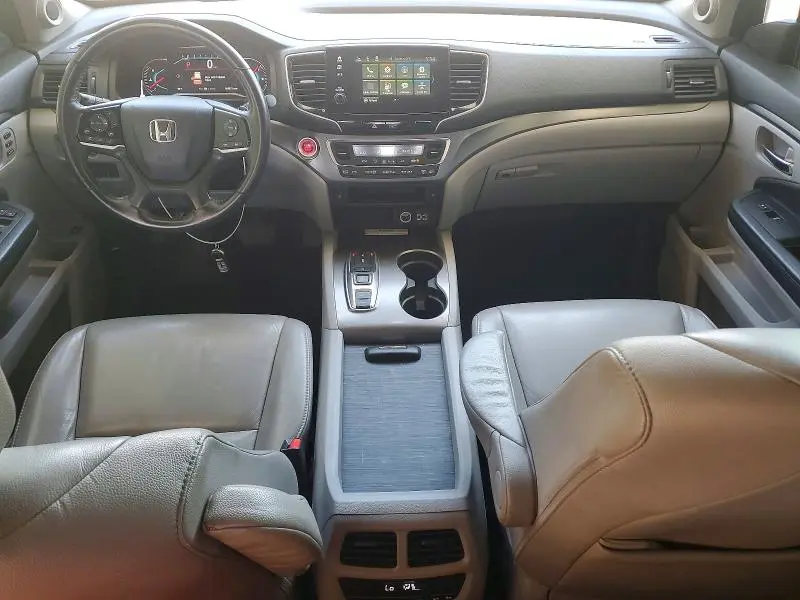 2022 HONDA PILOT SE  