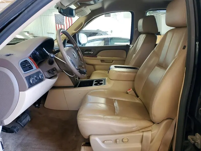 2011 GMC YUKON SLT  