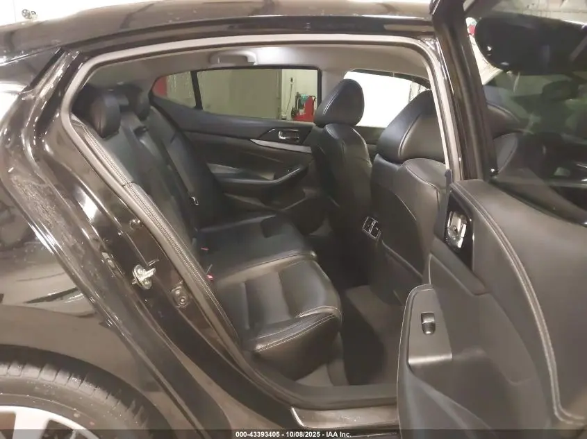 2017 NISSAN MAXIMA 3.5 SV