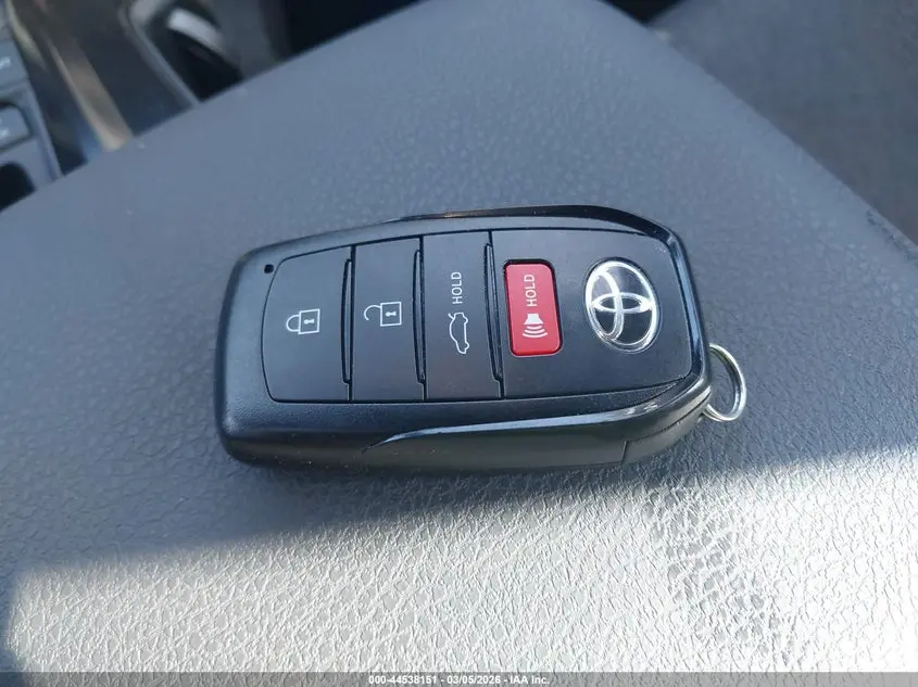 2026 TOYOTA CAMRY LE