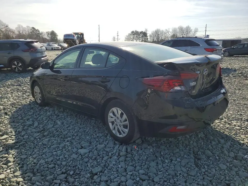 2019 HYUNDAI ELANTRA SE  