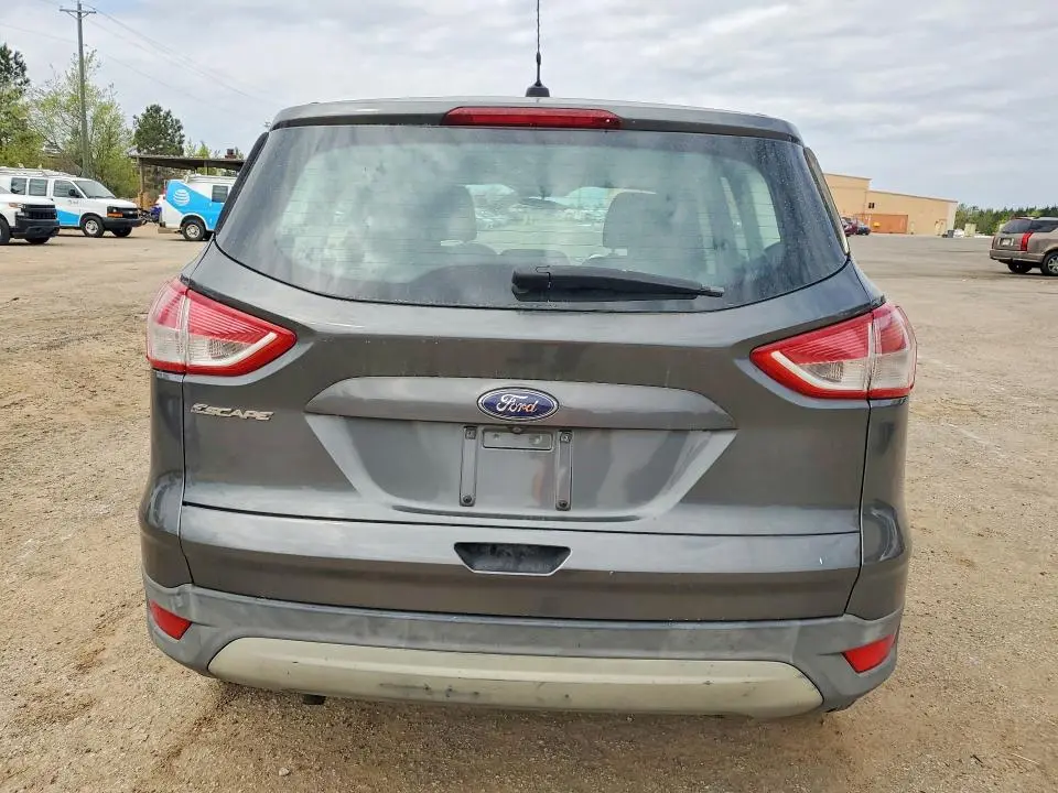 2016 FORD ESCAPE S  