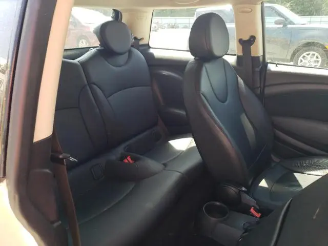 2012 MINI COOPER   