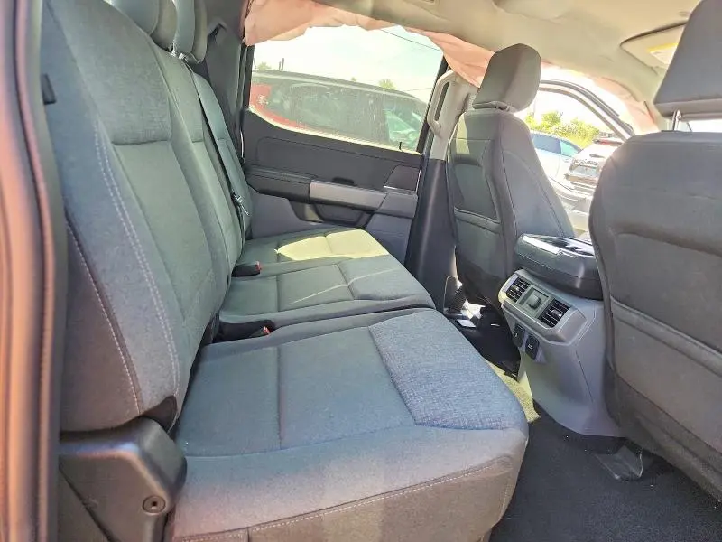 2024 FORD F150 XLT  