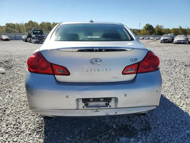 2010 INFINITI G37 BASE  