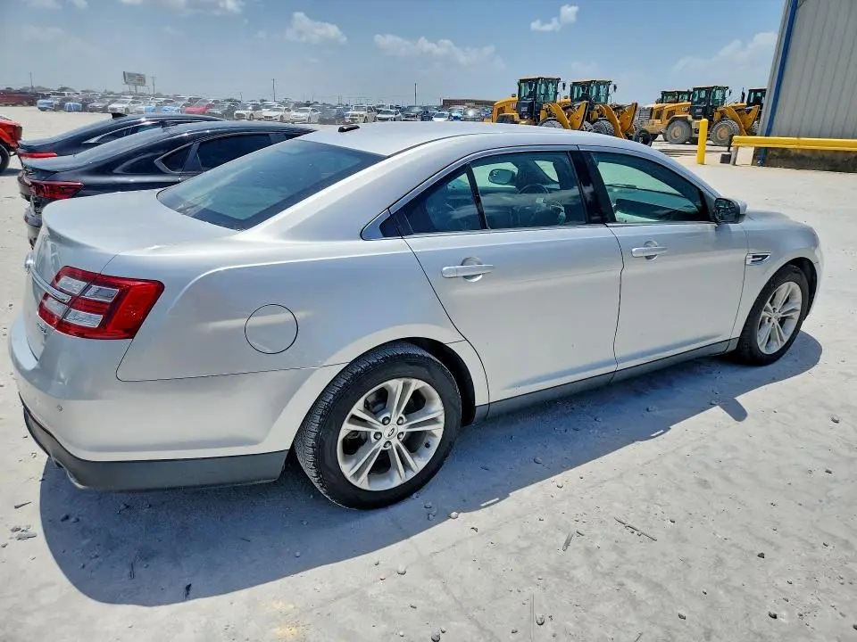 2013 FORD TAURUS SEL  