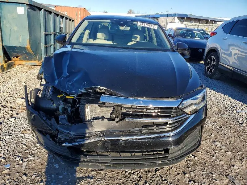 2024 VOLKSWAGEN JETTA SE  