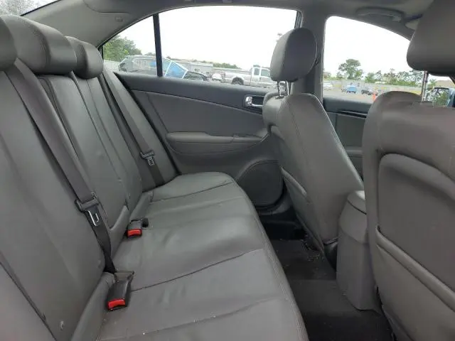 2010 HYUNDAI SONATA SE  