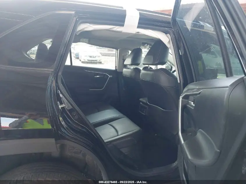 2024 TOYOTA RAV4 HYBRID XLE PREMIUM