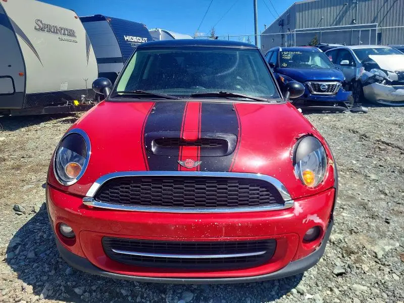 2012 MINI COOPER   