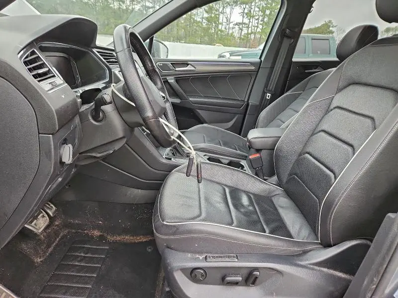 2022 VOLKSWAGEN TIGUAN SEL R-LINE  