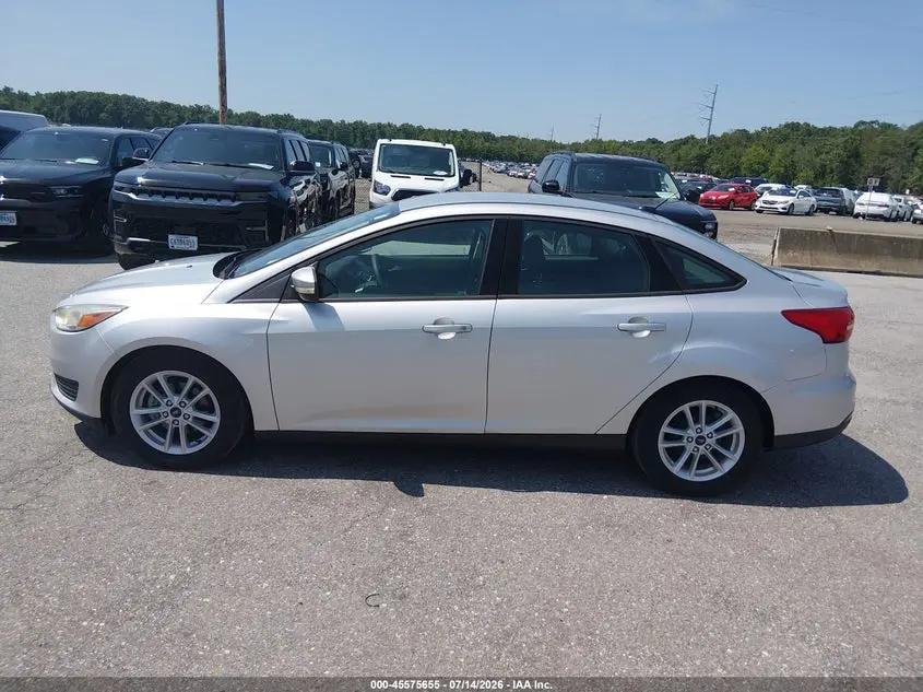 2017 FORD FOCUS SE