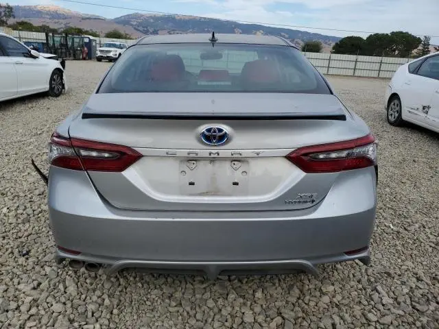 2022 TOYOTA CAMRY XSE