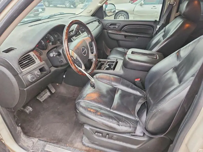 2011 GMC YUKON DENALI  