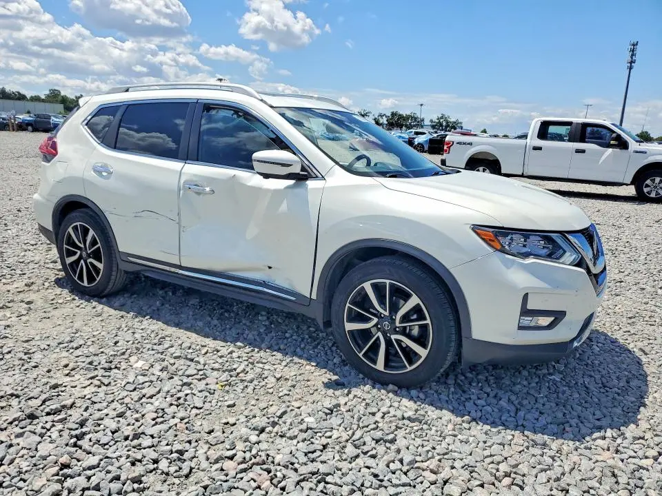 2019 NISSAN ROGUE SL  