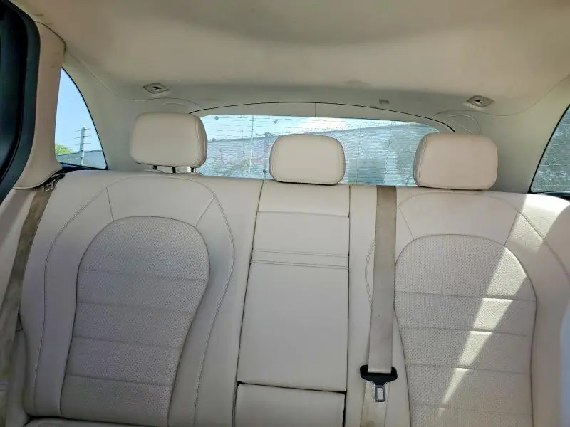2017 MERCEDES-BENZ GLC 300  