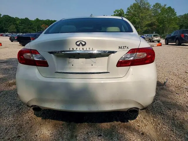 2012 INFINITI M37 X  