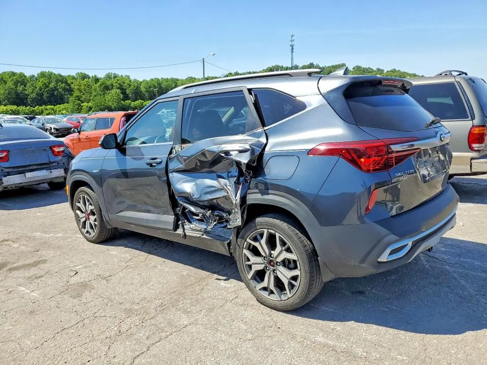 2021 KIA SELTOS S  