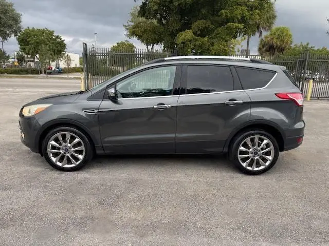 2016 FORD ESCAPE SE