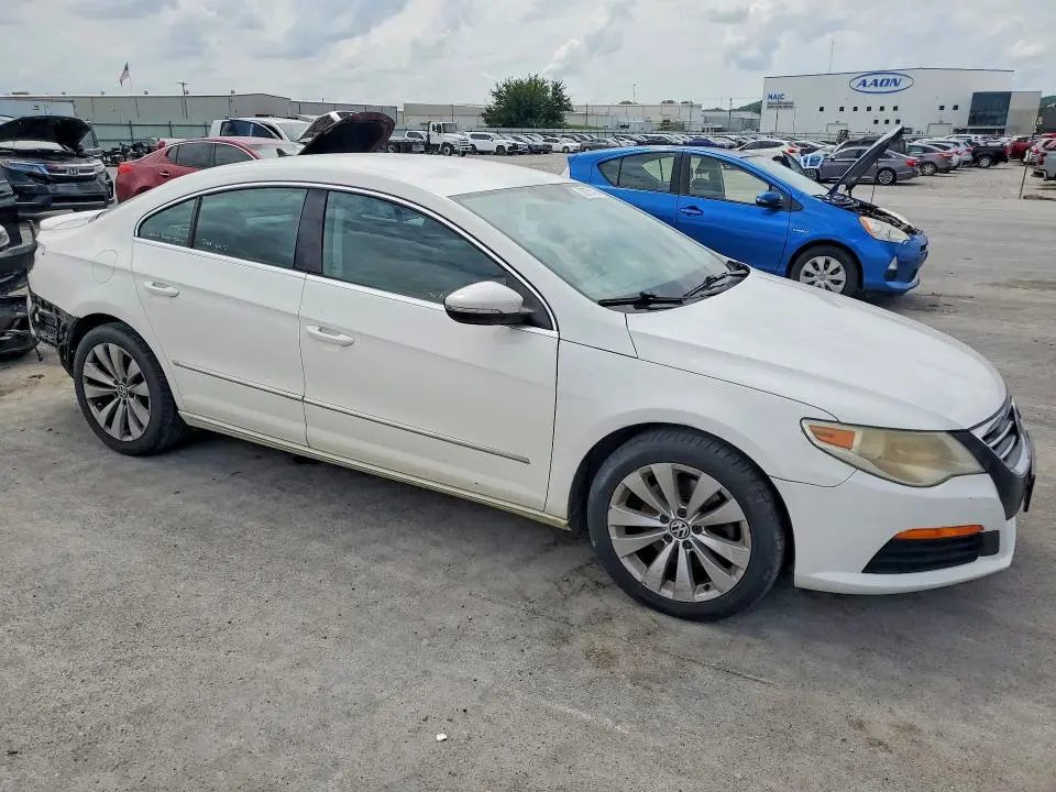 2011 VOLKSWAGEN CC SPORT  