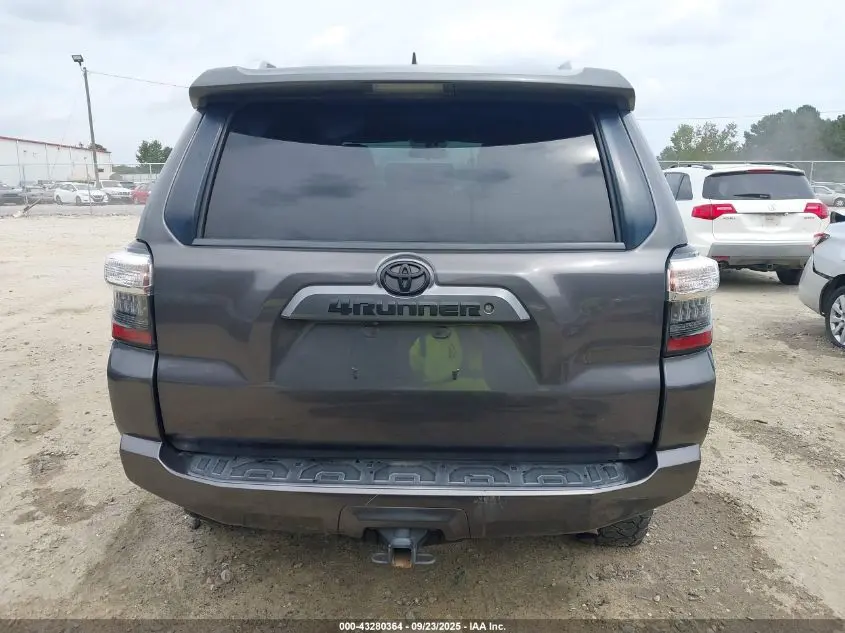 2017 TOYOTA 4RUNNER SR5