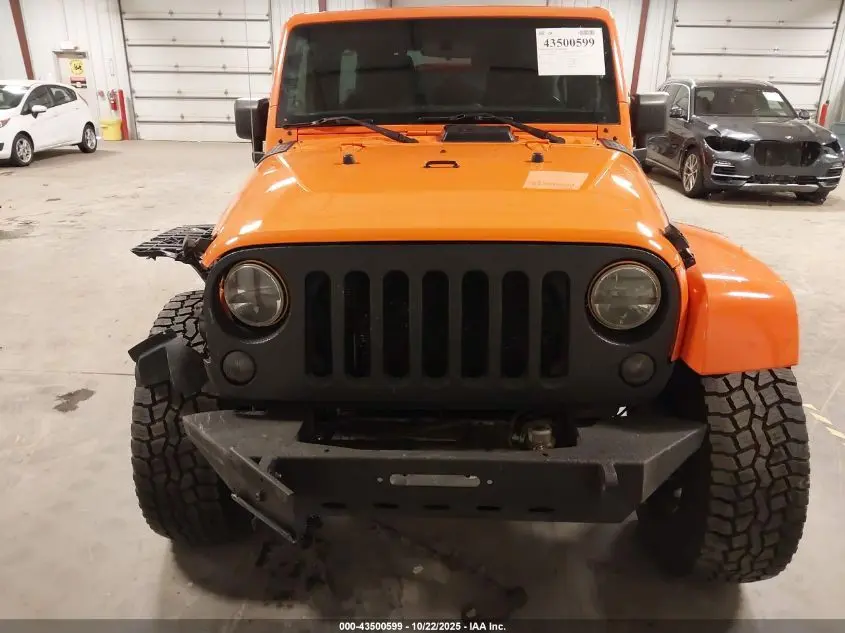 2012 JEEP WRANGLER UNLIMITED SAHARA