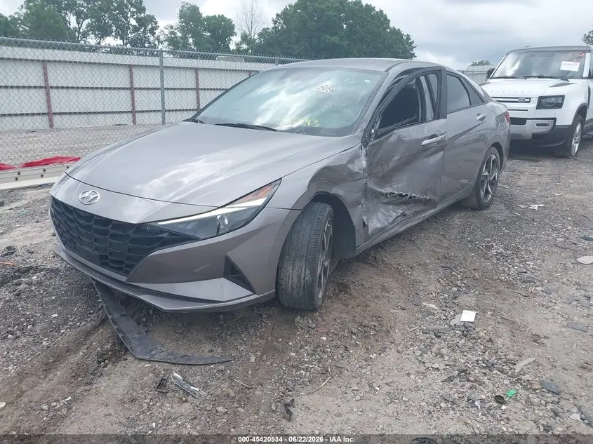 2023 HYUNDAI ELANTRA SEL