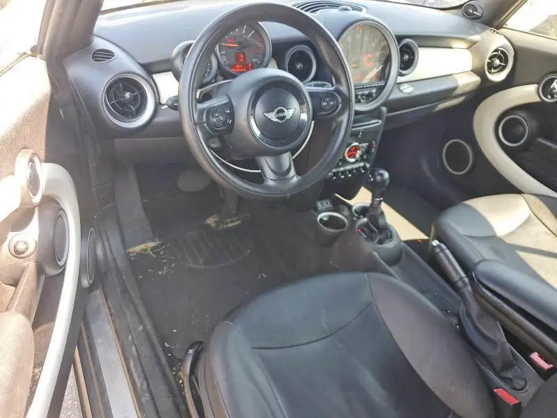2015 MINI COOPER   