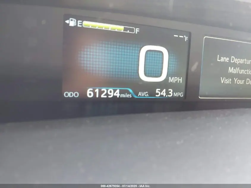 2020 TOYOTA PRIUS XLE